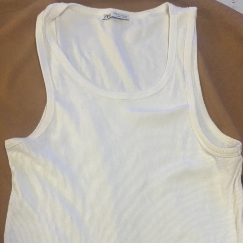 Zara White Ribbed Top